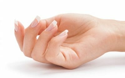 Should You Let Your Nails Breathe?